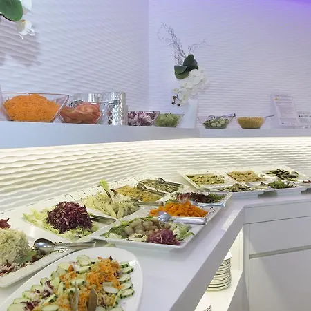 Ambassador Hotel Riccione