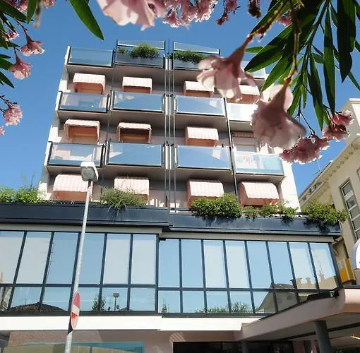 Hotel Ambassador