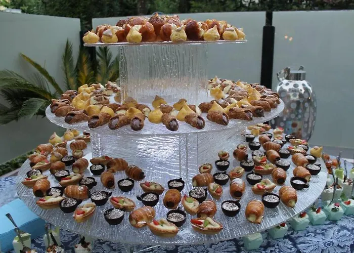 מלון Ambassador ריצ'יונה