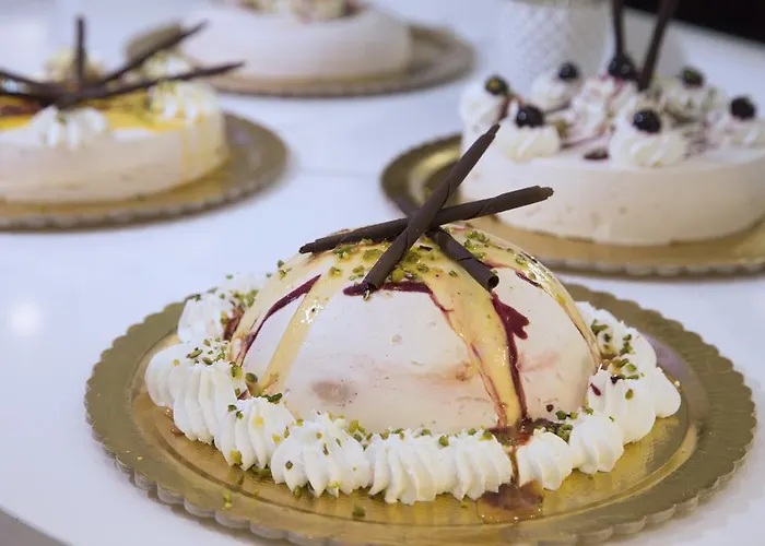 מלון Ambassador 3*