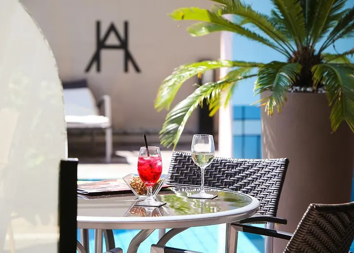 Hotel Ambassador 3*