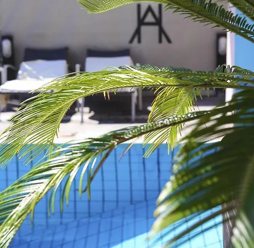 Hotel Ambassador