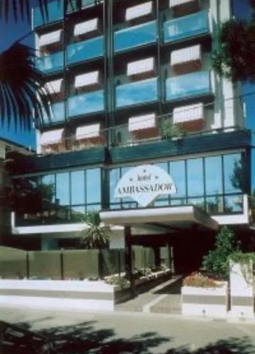 מלון Ambassador 3*